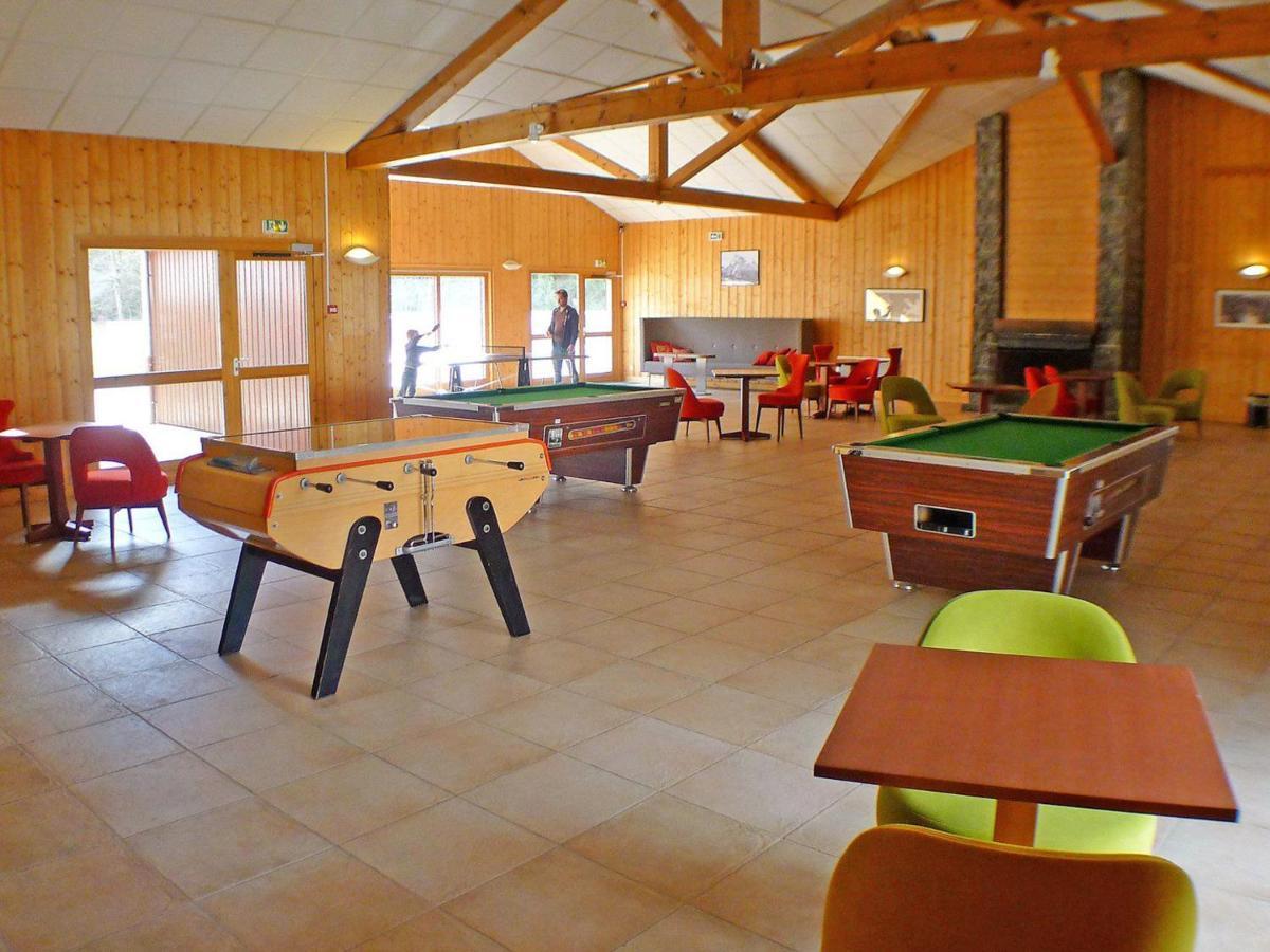 Appartement Confortable Avec Piscines, Terrasse Et Parking A Samoens - Fr-1-629-100 Exteriör bild